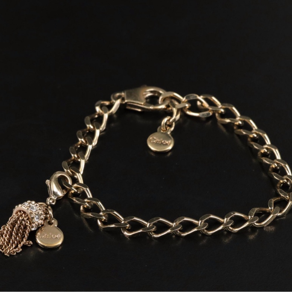 SOLD‼️ Chloe Bracelet with Removable Charm